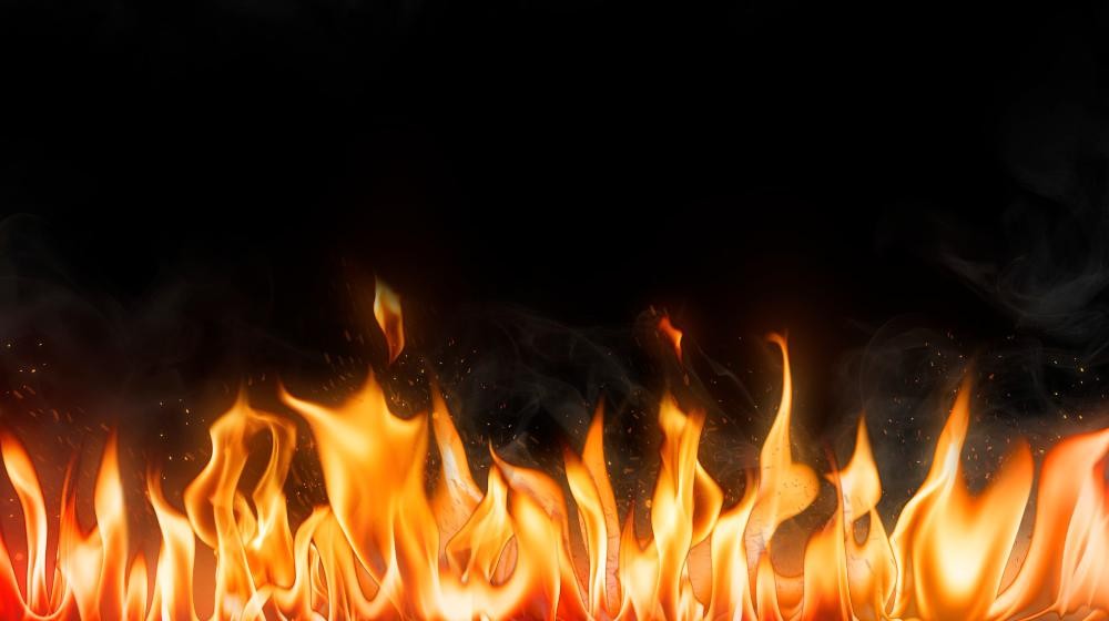 Api Mengamuk di Grogol Utara! Puluhan Rumah Rata dengan Tanah