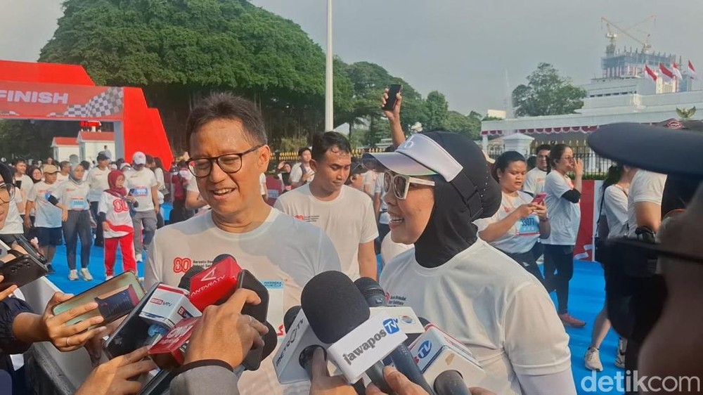 Menkes Kampanyekan Lari: Murah dan Bikin Sehat!