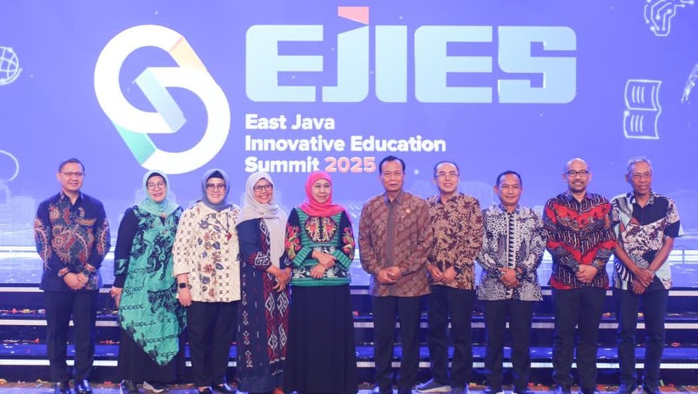 Khofifah Puji Ribuan Inovasi Pendidikan EJIES 2025