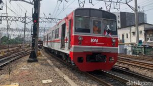 Gangguan Pintu, KRL Tanah Abang-Parung Panjang Pulih