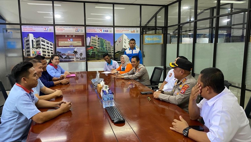 Kapolres Serang Damaikan Buruh dan Perusahaan