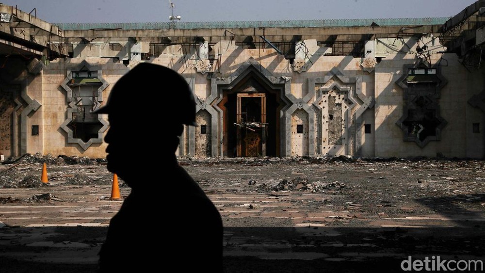 Jakarta Islamic Center Mangrak Pasca Kebakaran