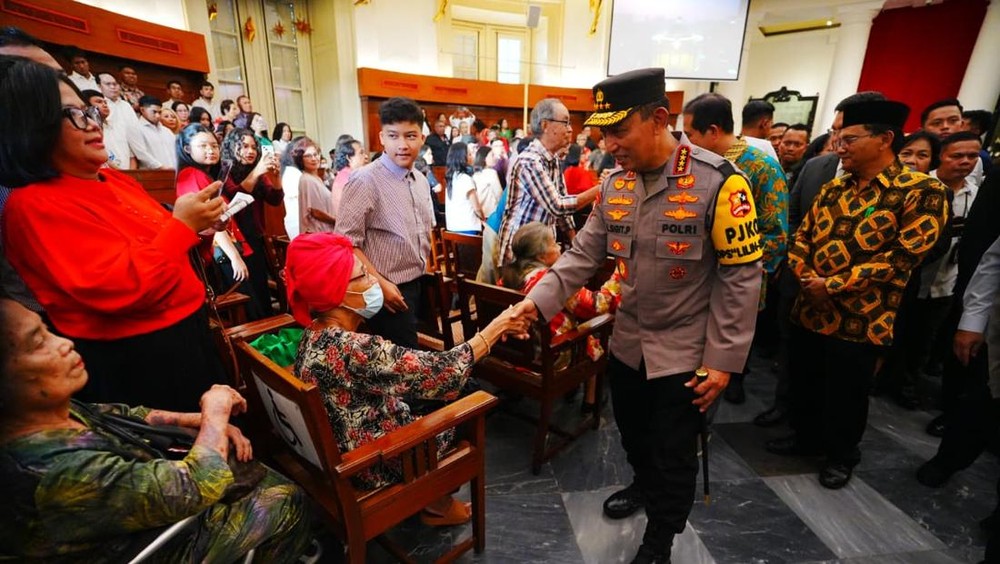 Semangat Natal Kapolri Ajak Doakan Korban Bencana