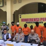 Markas Scam Gaji Fantastis di Sleman Terbongkar