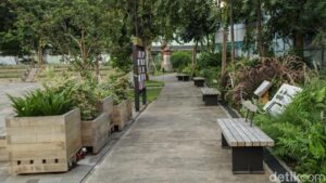 Taman Kota Peruri Oase Hijau di Jantung Ibu Kota