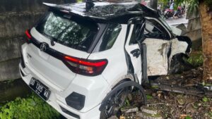 Istri Legislator Sulsel Tewas Kecelakaan Tol