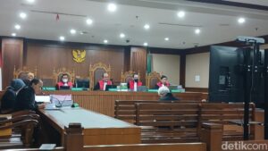 Korupsi Lahan Rp 348 M Eks Direktur Pertamina Dituntut