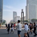 CFD HI Ramai Warga Bakar Opor Rendang Lebaran