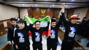 Yusril Delpedro Dkk Bebas Rehabilitasi Presiden Tak Perlu