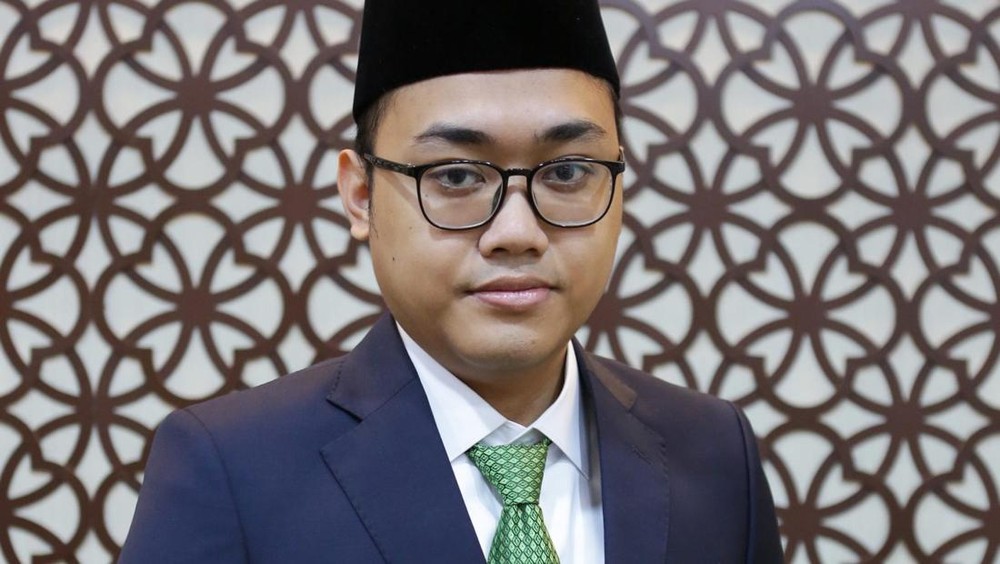 Anggota DPR Gus Hilman Patah Kaki Dua Staf Meninggal