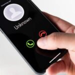 Panggilan Telepon Memicu Kecemasan Generasi Kini