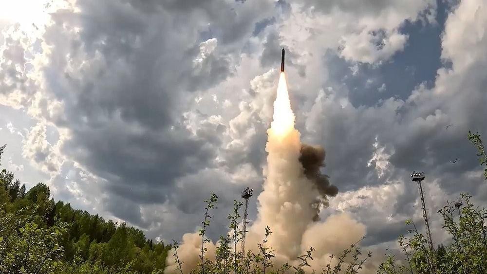 Rusia Latih Kekuatan Nuklir Skala Raksasa