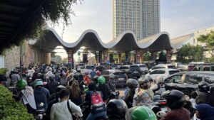 Ancol Membludak Berkat Tiket Gratis HUT DKI