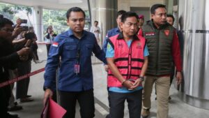 Eks Ombudsman Hery Susanto Menuju Meja Hijau