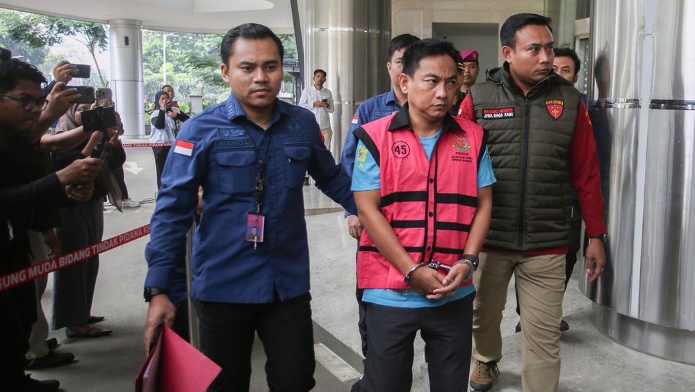 Eks Ombudsman Hery Susanto Menuju Meja Hijau