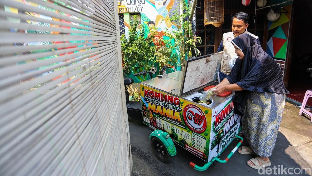 Jakarta Selatan Sulap Sampah Organik Jadi Pupuk