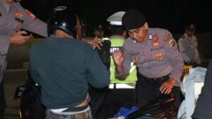 Terciduk Bawa Narkoba Empat Pria Dibekuk Polisi
