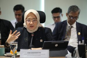 Revolusi Digital Birokrasi Indonesia Bersama Tony Blair