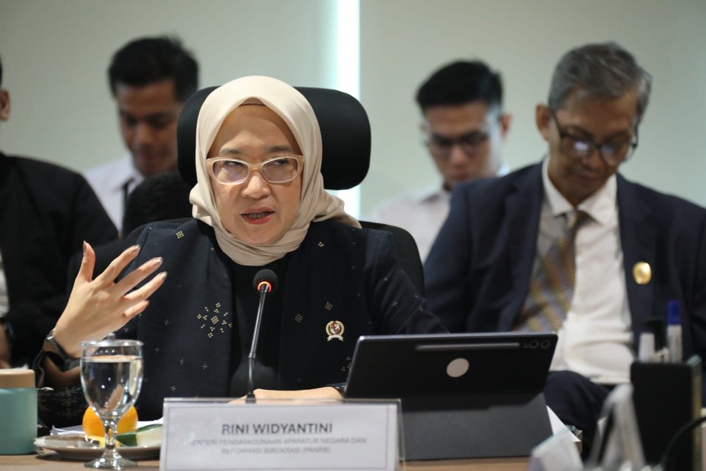 Revolusi Digital Birokrasi Indonesia Bersama Tony Blair